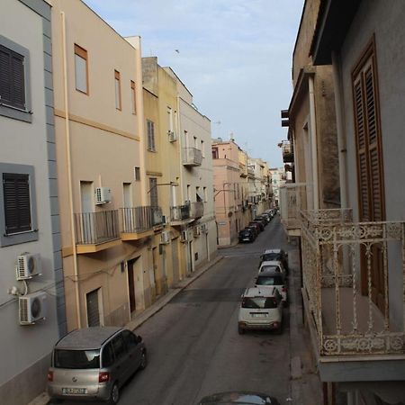 A Due Passi Dal Centro Villa Mazara del Vallo Bagian luar foto